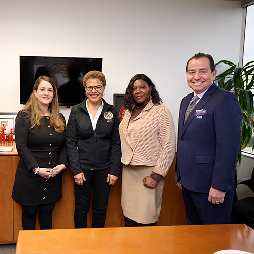 Councilmember Imelda Padilla with Mayor Karen Bass, EWDD General Manager Carolyn Hull, and South Valley BusinessSource Executive Director Roberto Barragan announces the launch of CD6’s Wildfire Relief Fund for Impacted Service Workers